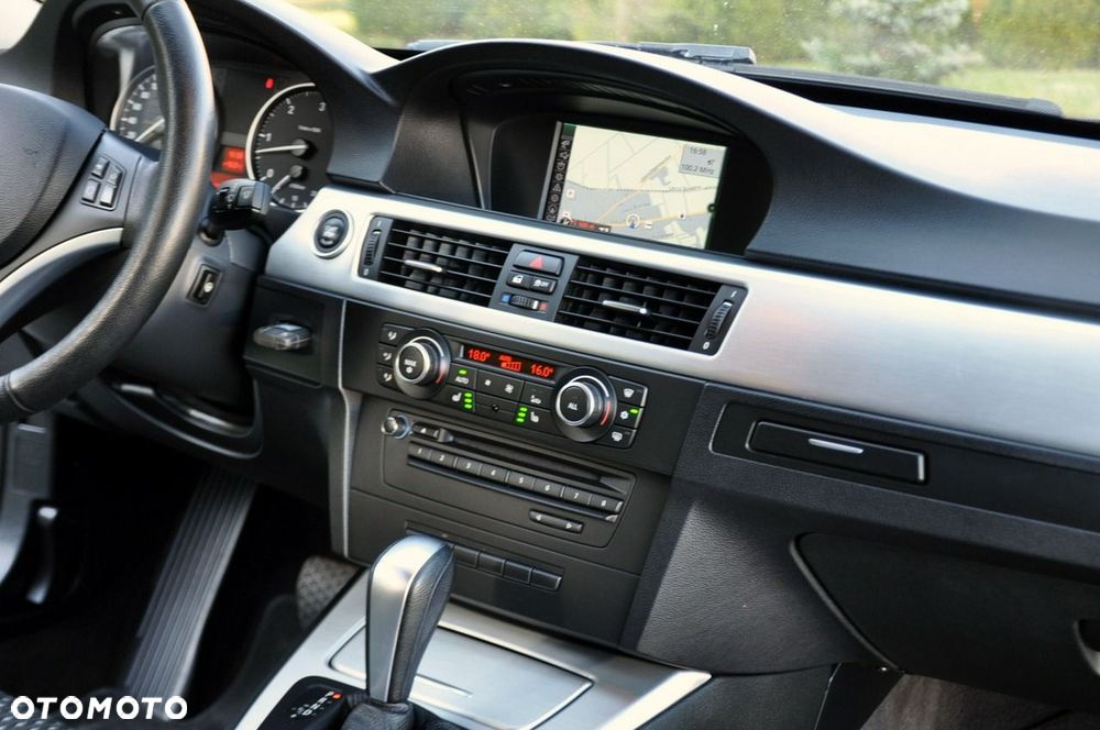 BMW Seria 3 - 27