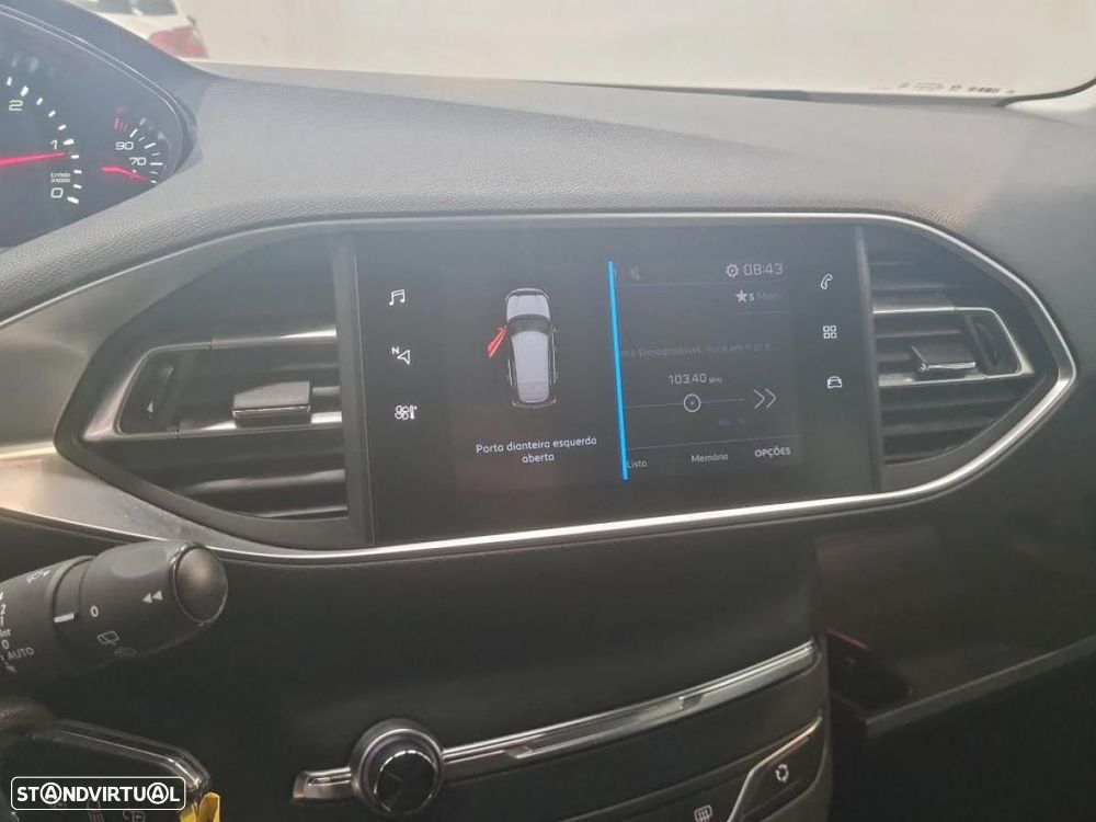 Peugeot 308 1.5 BlueHDi Business Line - 4