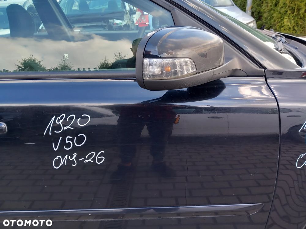 VOLVO V50 DRZWI PRAWE PRZEDNIE PRAWY PRZÓD KOLOR: 019-26 - 3