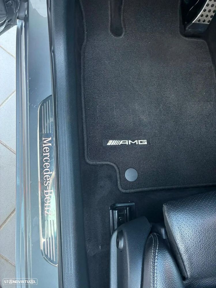 Mercedes-Benz C 300 - 21