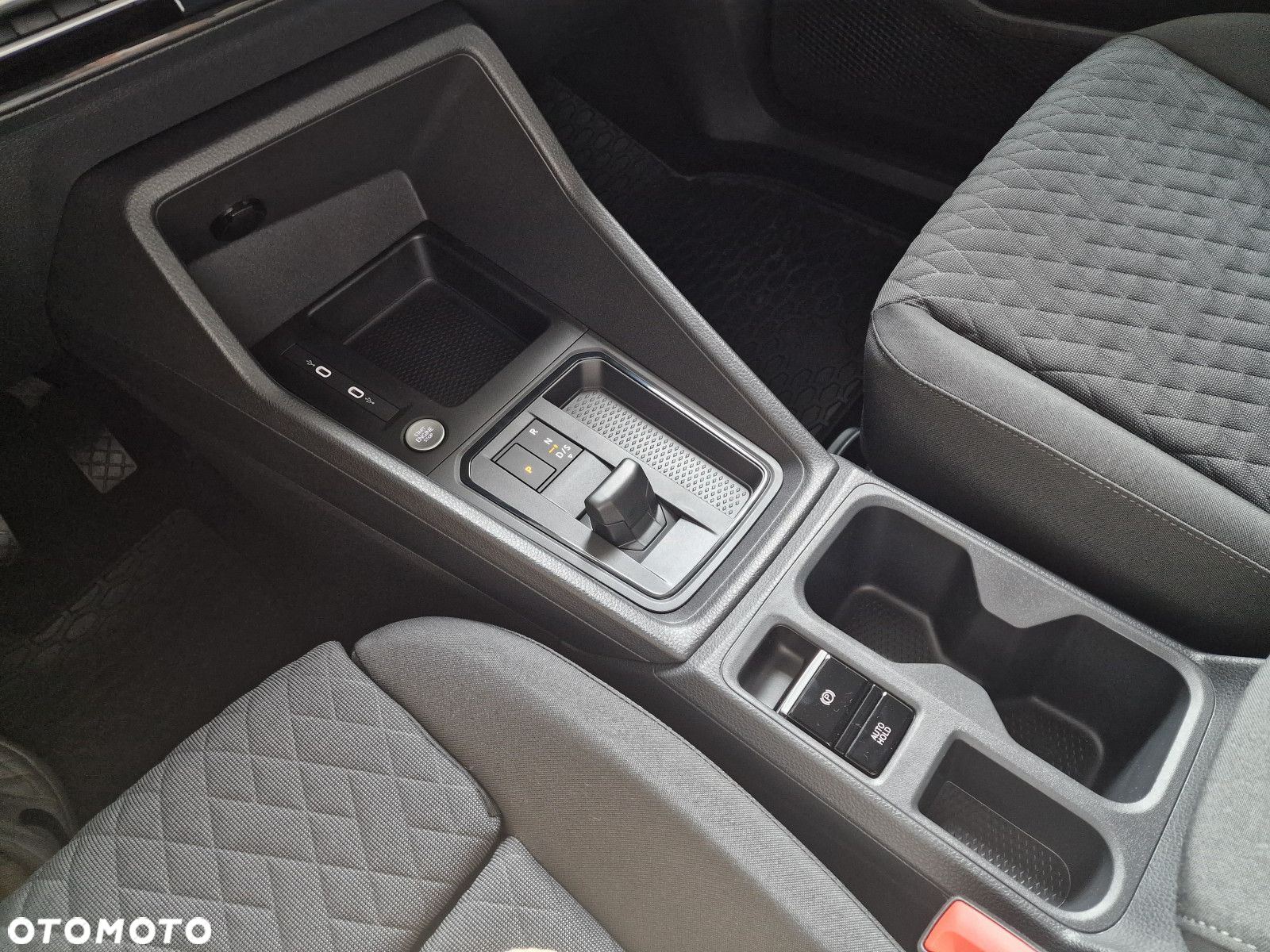 Volkswagen Caddy - 14