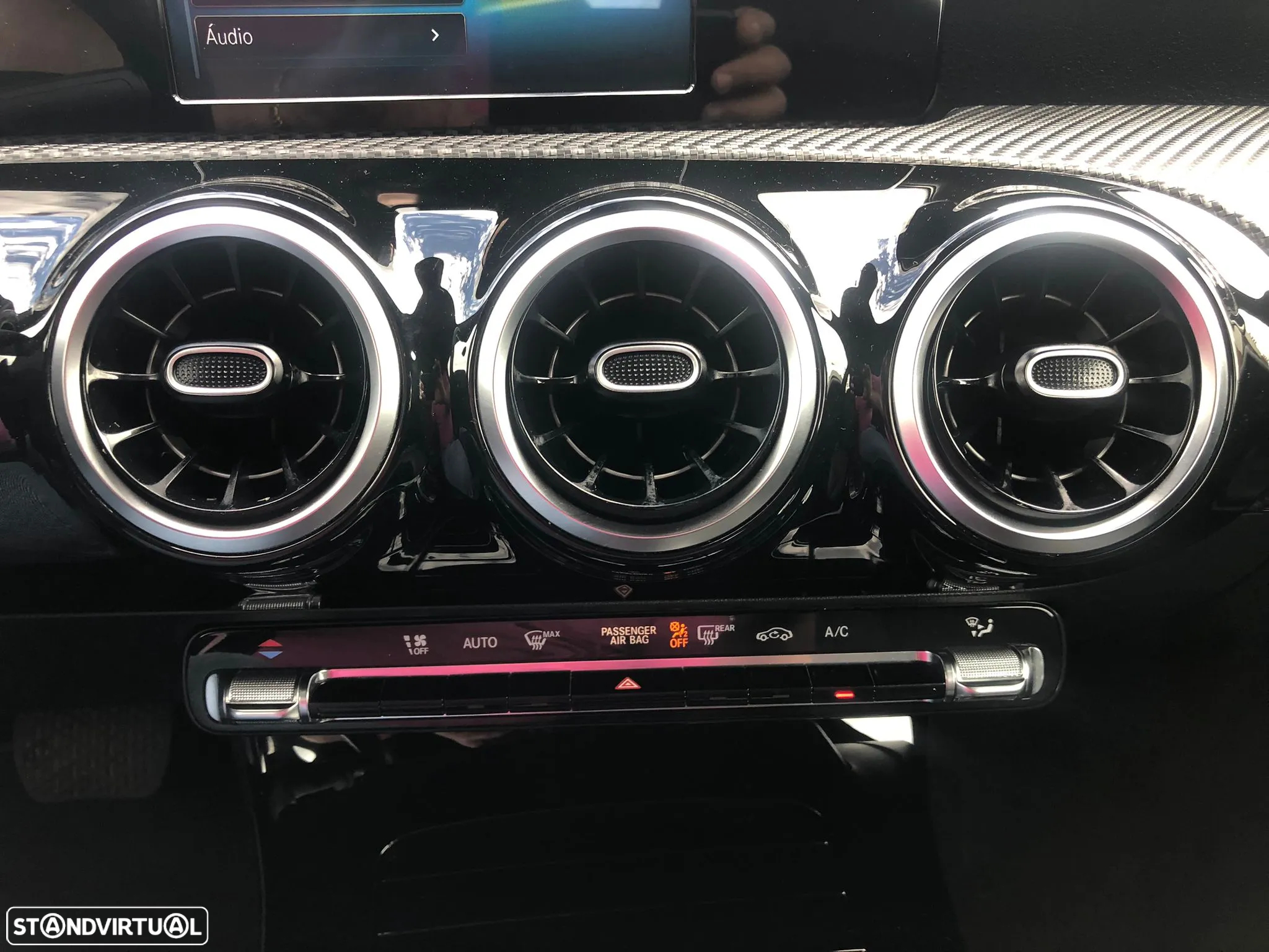 Mercedes-Benz A 180 d Progressive Aut. - 48