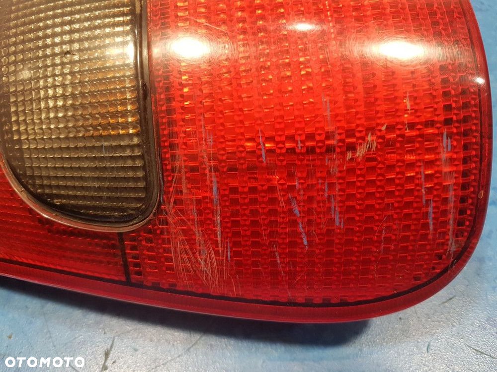 SKODA FELICIA GLX LAMPA TYŁ LEWA ZEWNĘTRZNA - 8
