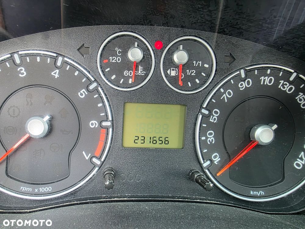 Ford Fiesta - 11