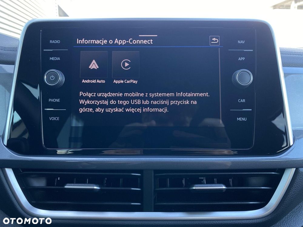 Volkswagen T-Roc - 39