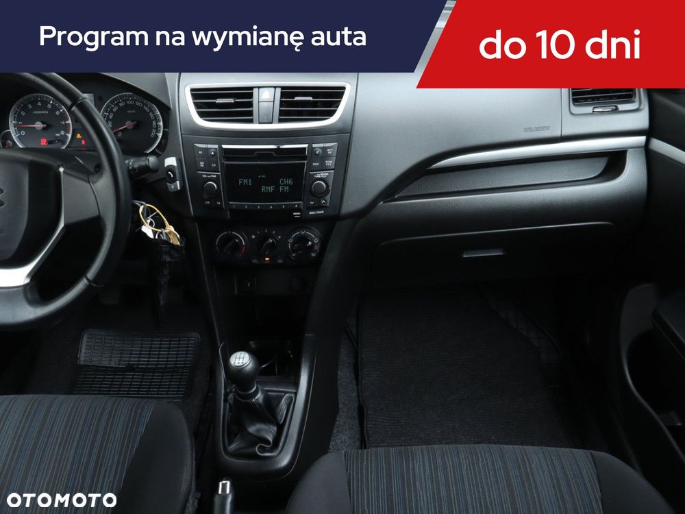 Suzuki Swift - 10