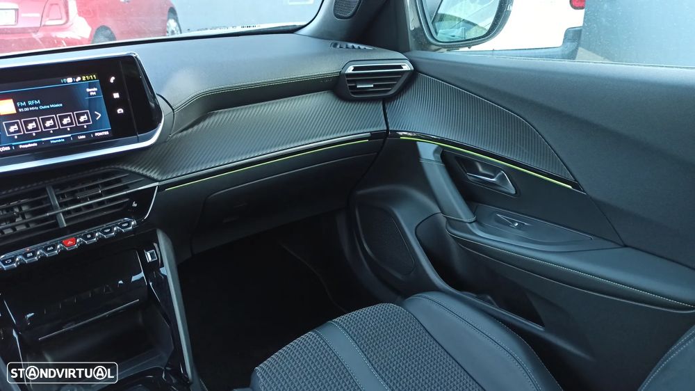 Peugeot e-2008 GT Pack - 21