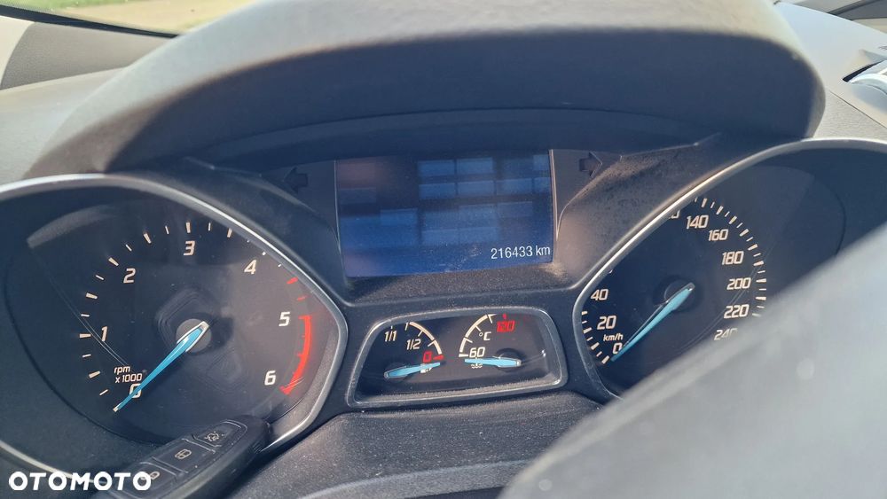 Ford Kuga - 9
