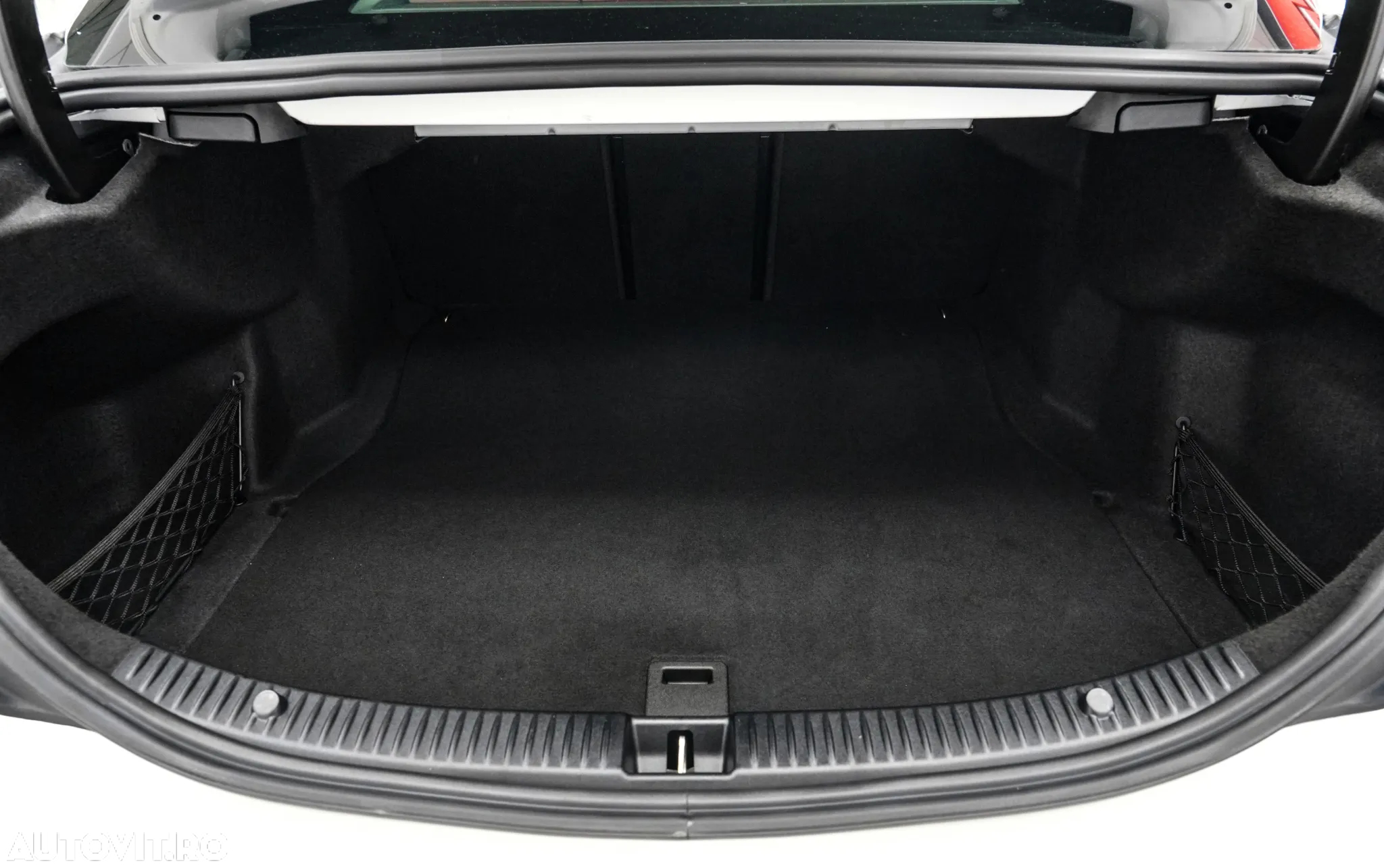 Mercedes-Benz C 180 Aut. - 25