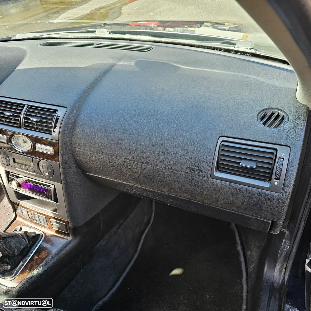 Ford Mondeo 2.0 TDCI Ghia Executive - 18