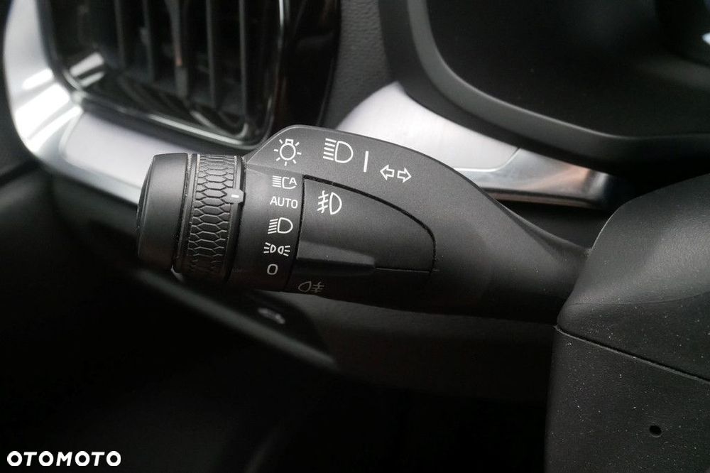 Volvo V60 - 25