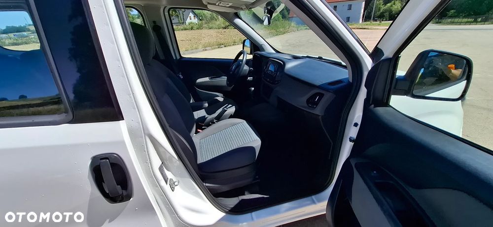 Fiat Doblo 1.4 T-Jet 16V Dynamic - 10