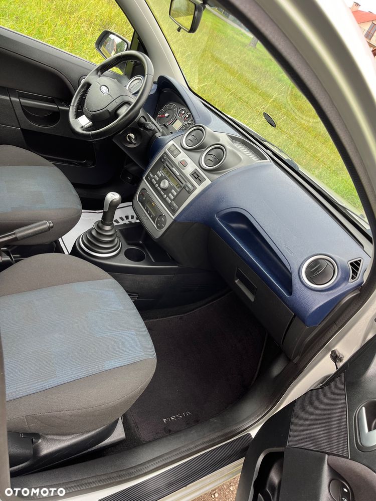 Ford Fiesta 1.3 Style - 10