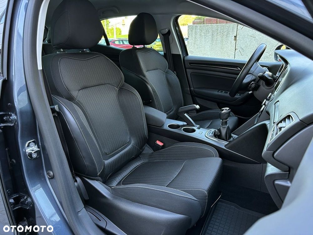 Renault Megane 1.2 Energy TCe Limited - 24