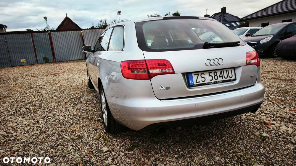 Audi A6 Avant - 10