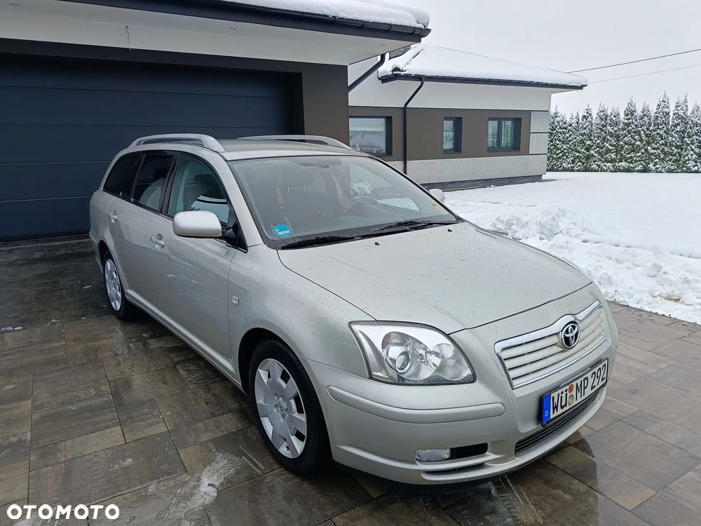 Toyota Avensis 2.0 VVT-i Edition - 1