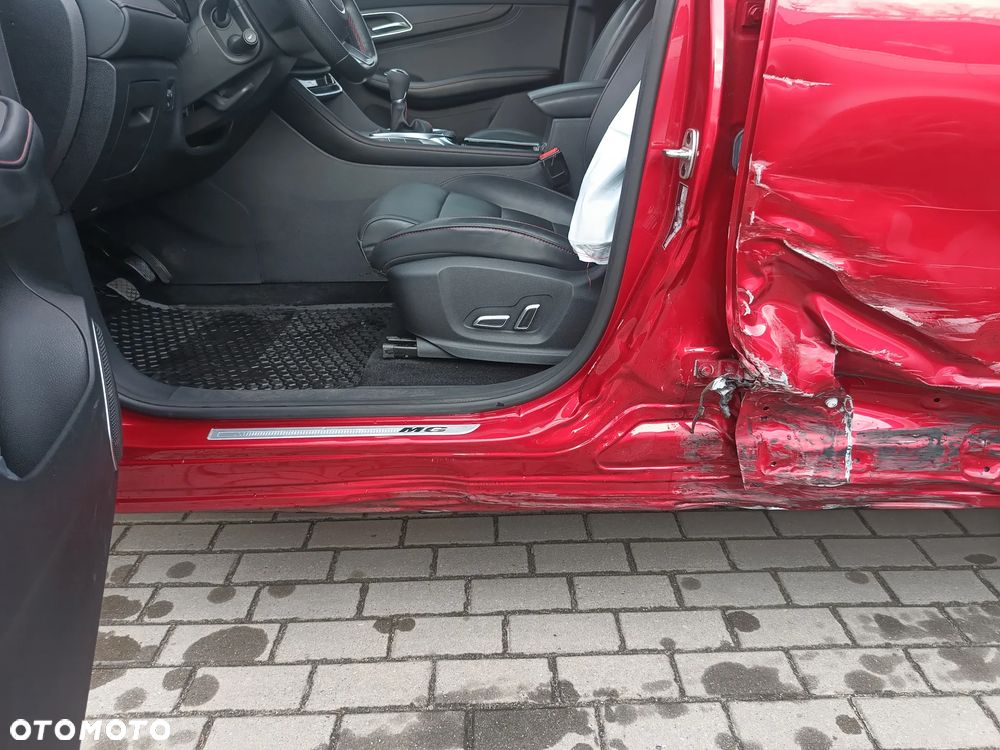 MG HS 1.5 T-GDI Exclusive - 39