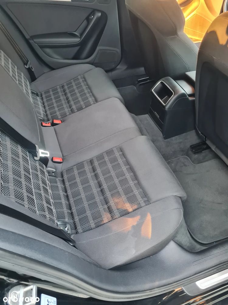Audi A4 Avant 2.0 TDI DPF Ambition - 32