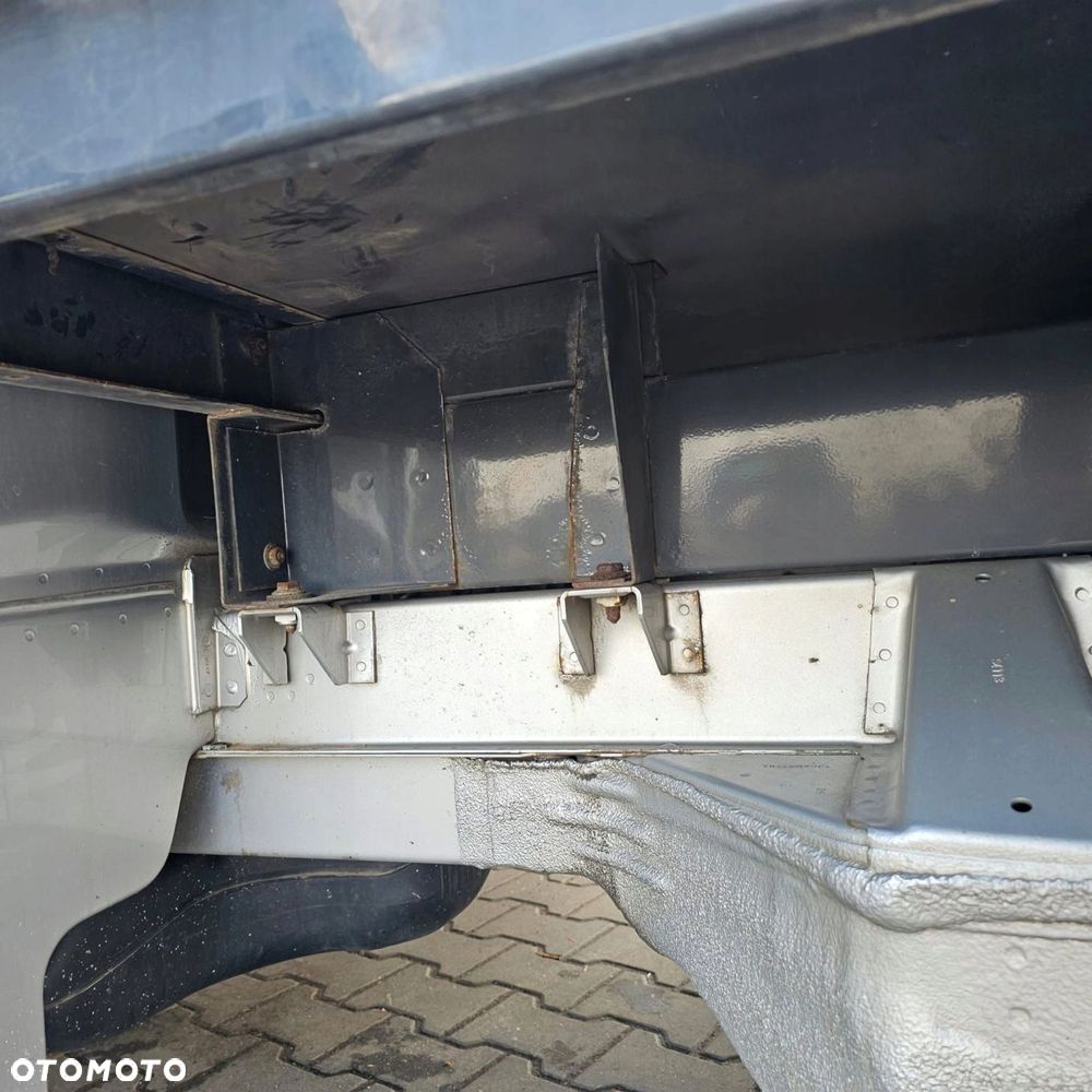 VW T5 T6 DOKA skrzynia ładunkowa paka bez rdzy ORYGINAŁ - 6