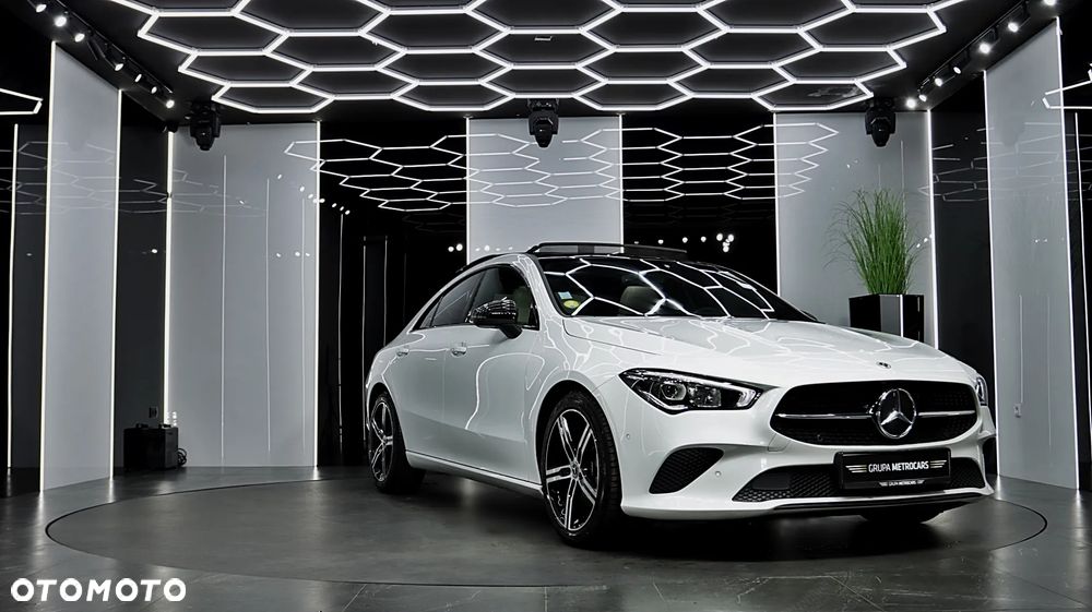 Mercedes-Benz CLA - 15