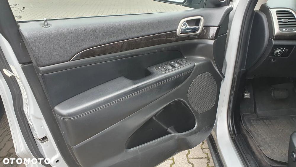 Jeep Grand Cherokee 3.6 V6 Laredo - 5