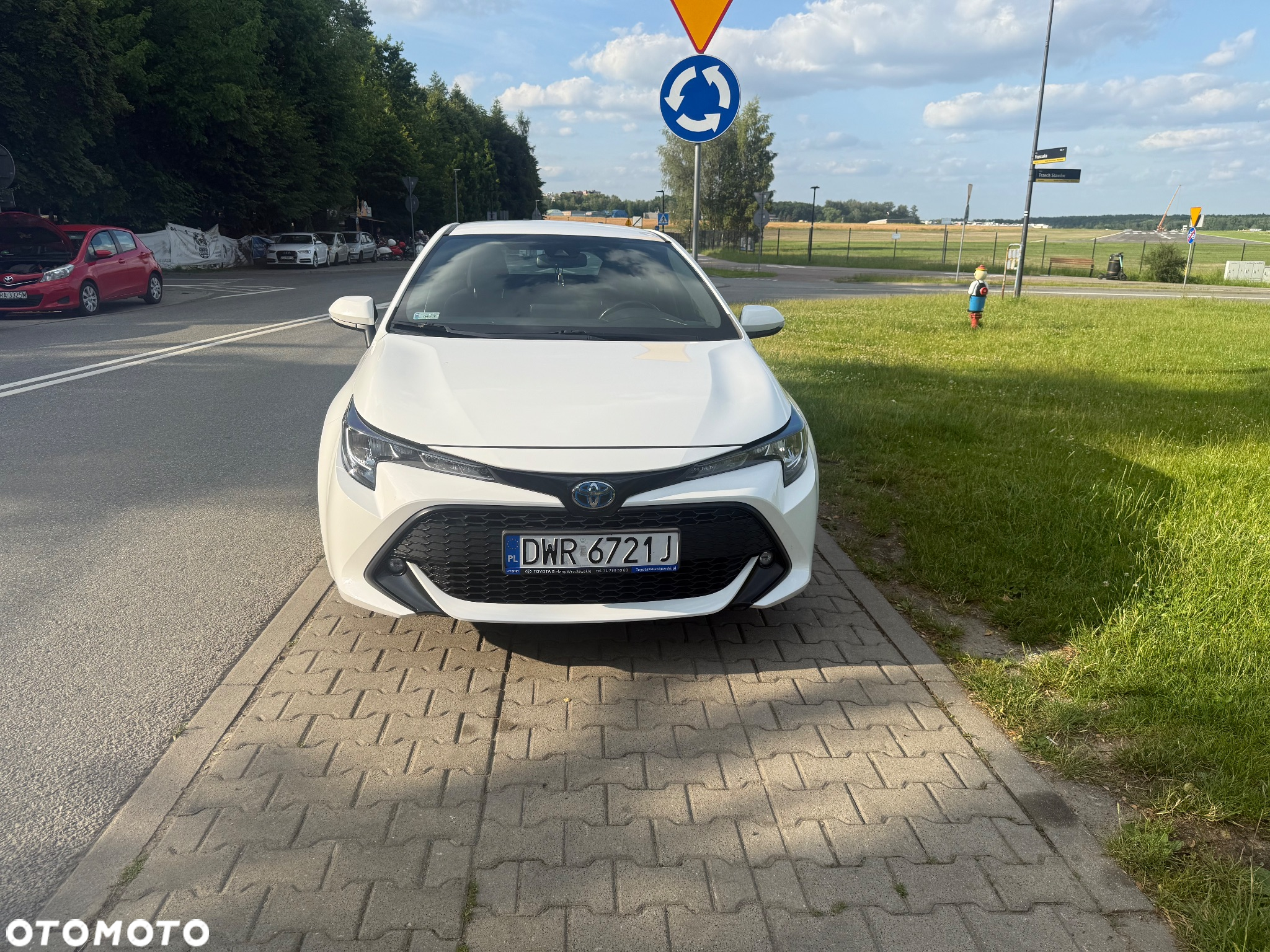 Toyota Corolla 1.8 Hybrid Active - 4