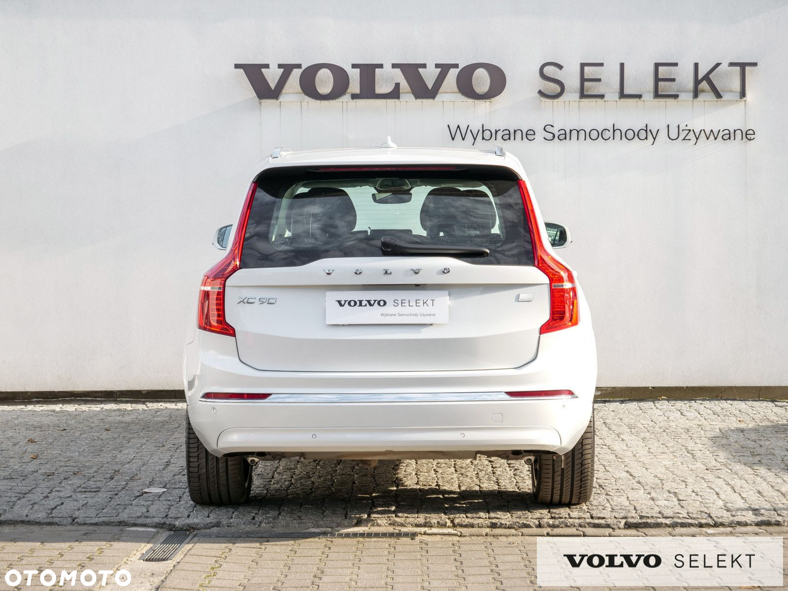 Volvo XC 90 - 9