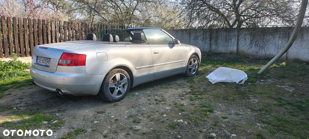 Audi A3 Cabrio ver-cabriolet-2-4-multitronic - 11