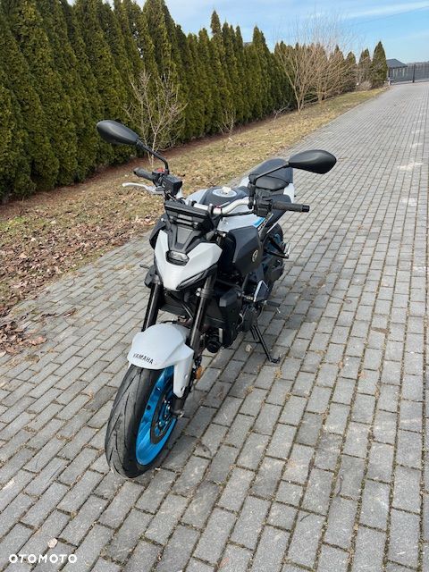 Yamaha MT - 1