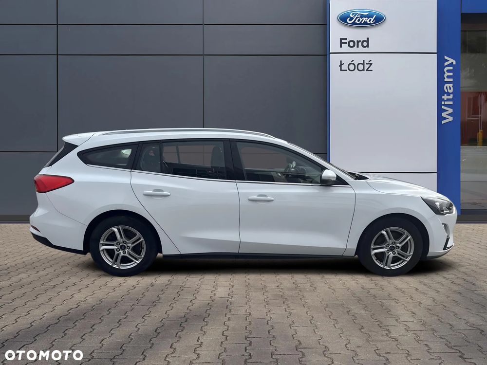 Ford Focus 1.0 EcoBoost Trend - 6