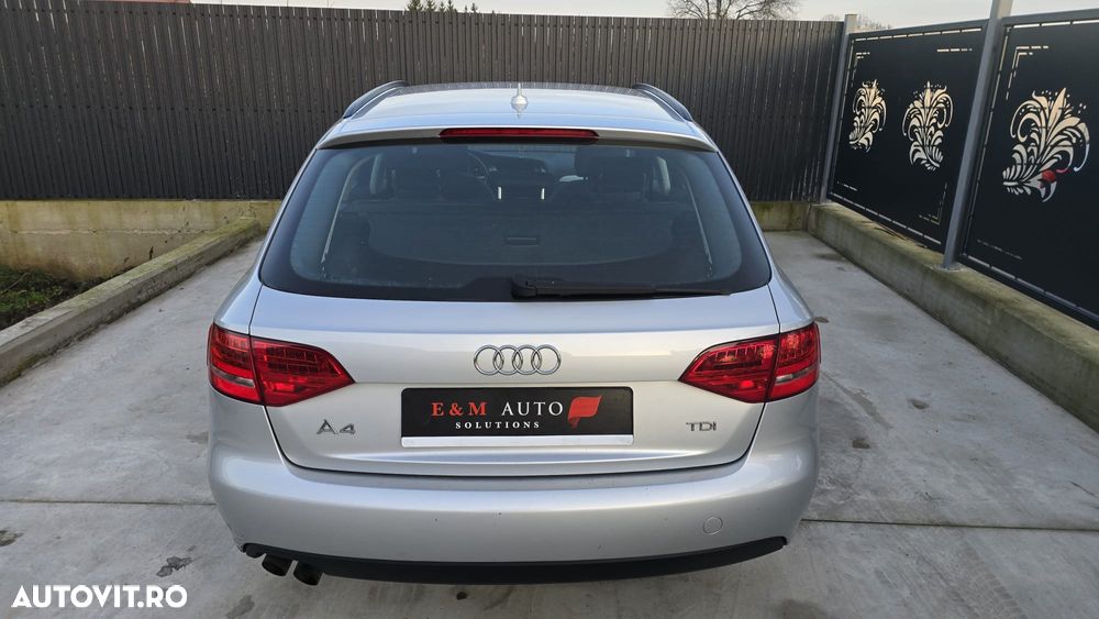 Audi A4 2.0 TDI Avant - 12