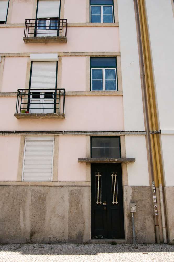 Apartamento T2 com terraço no Bairro de Santos ao Rêgo - Grande imagem: 2/27