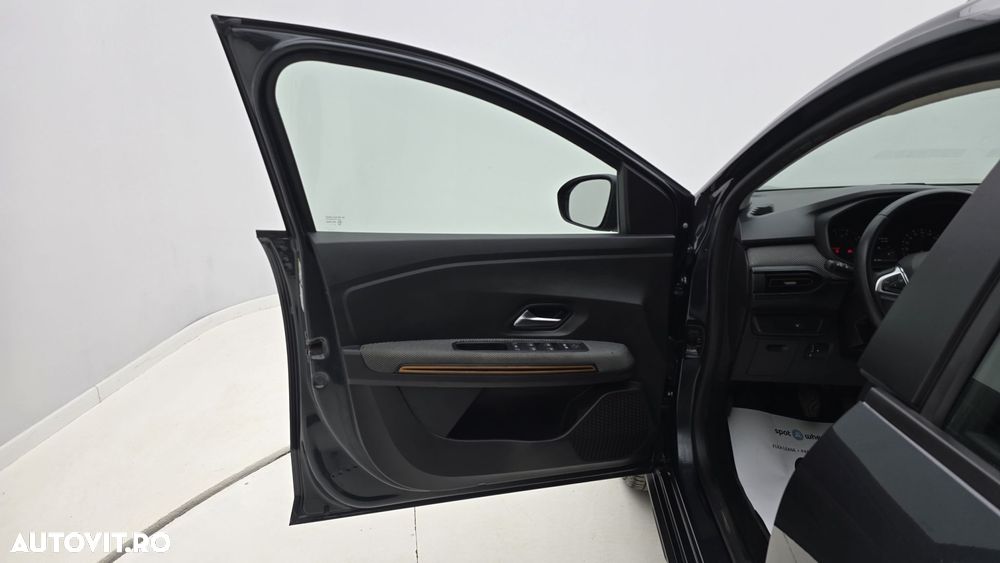 Dacia Sandero TCe 90 MT5 Comfort - 10