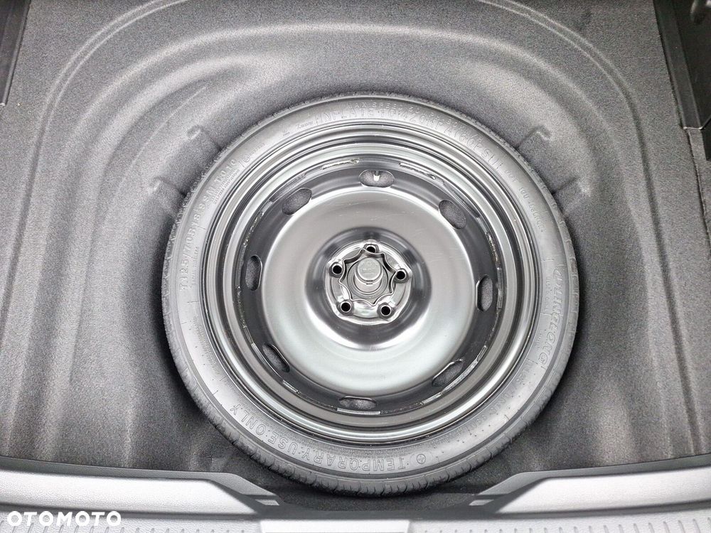 Volkswagen Golf Variant 1.5 eTSI mHEV Life DSG - 35