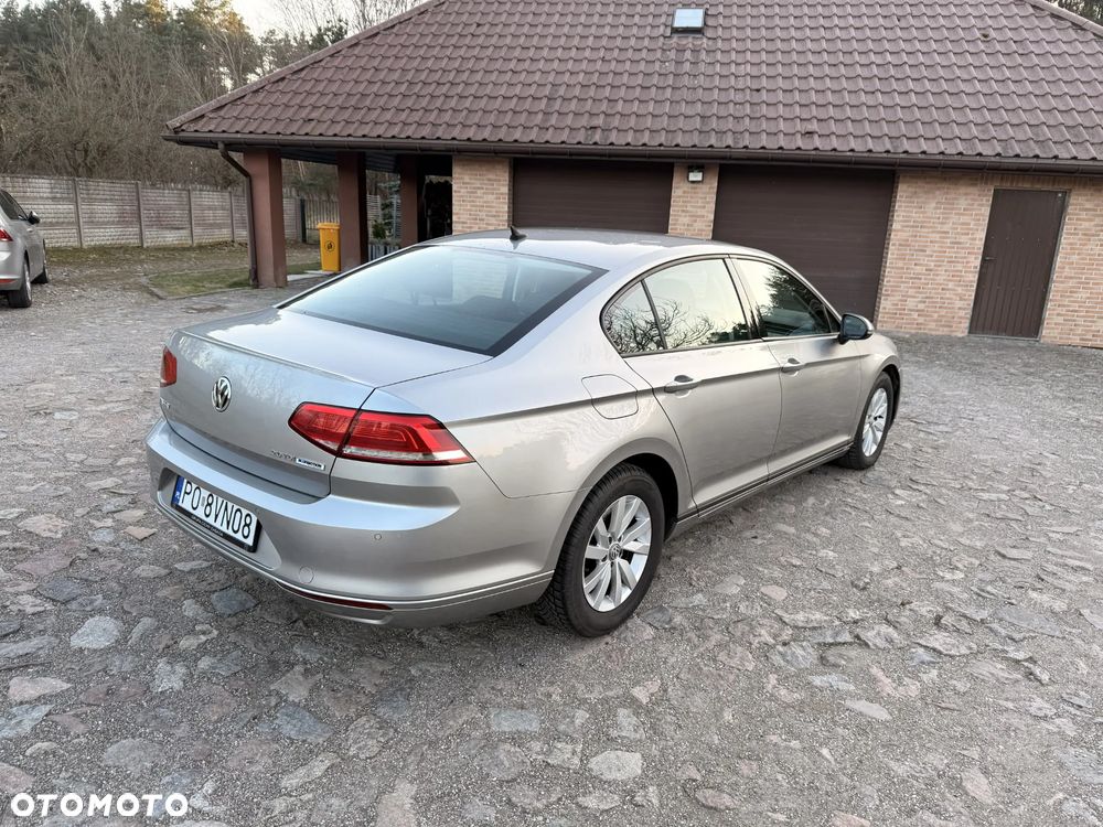Volkswagen Passat 2.0 TDI BMT Comfortline - 6