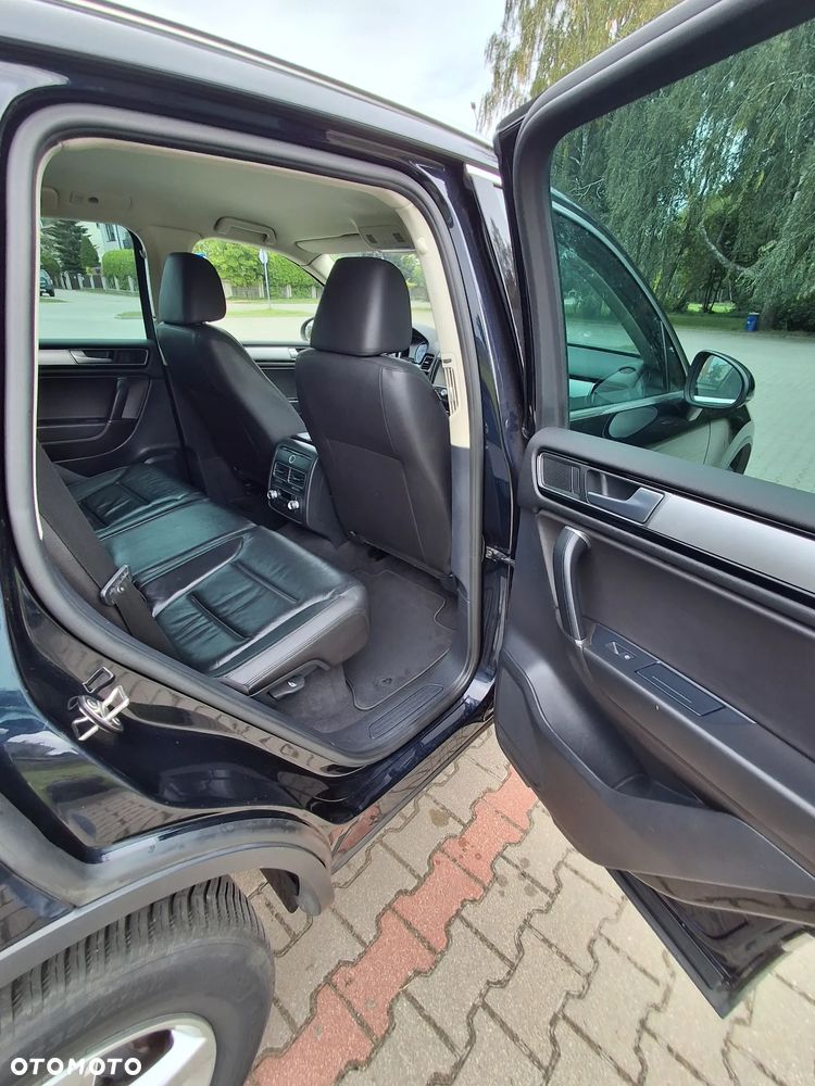 Volkswagen Touareg - 21