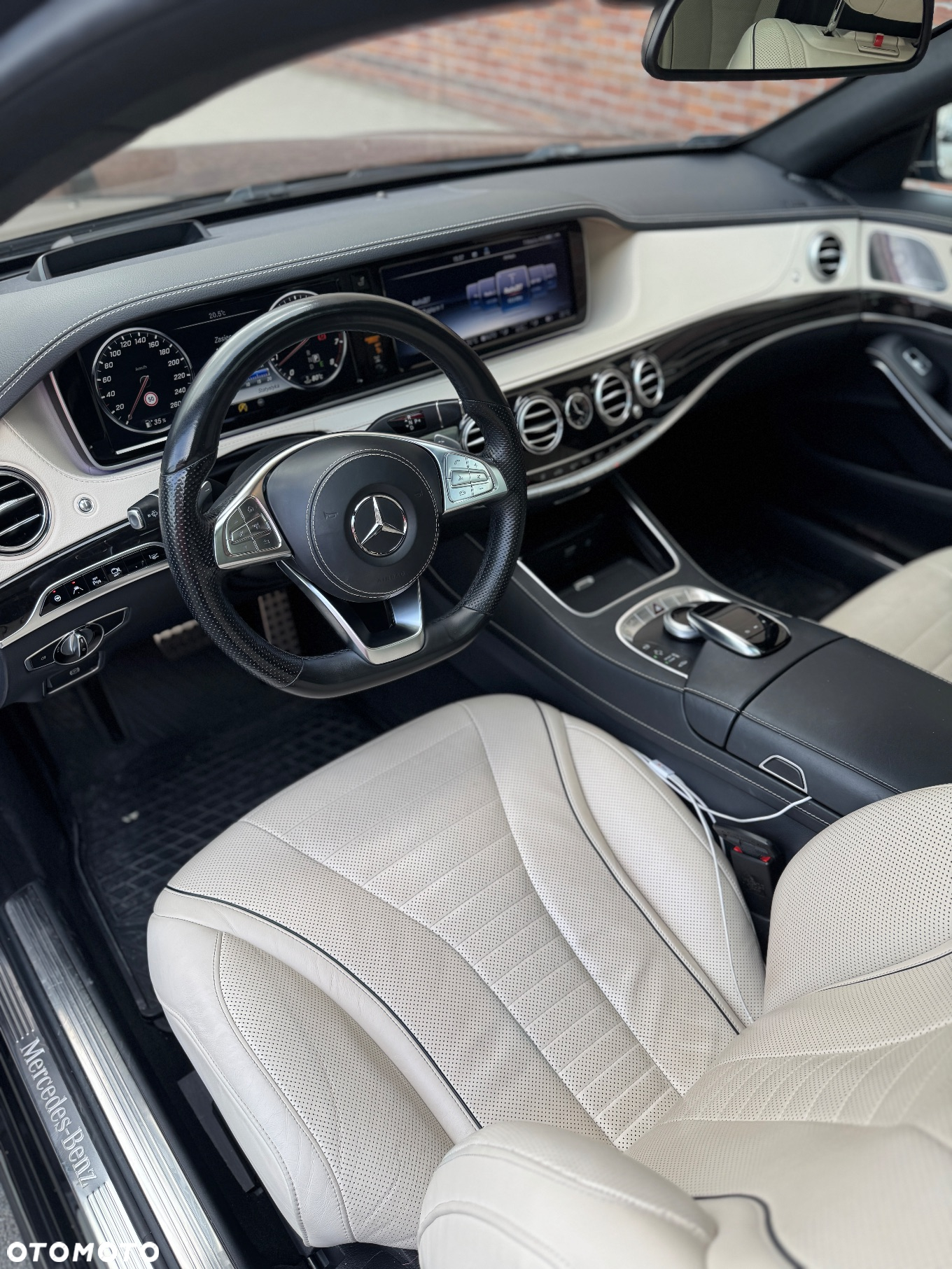 Mercedes-Benz Klasa S 500 4-Matic L 9G-TRONIC - 16