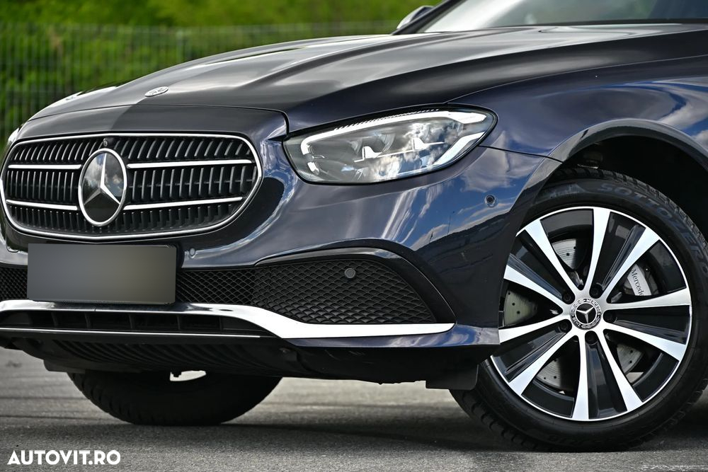 Mercedes-Benz E 300 Hybrid de T-Modell 4MATIC Aut. - 8