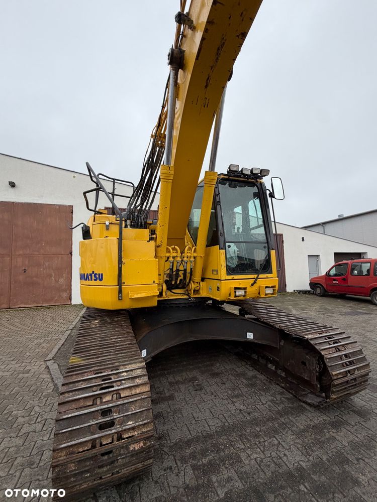 Komatsu PC228US-10 - 16