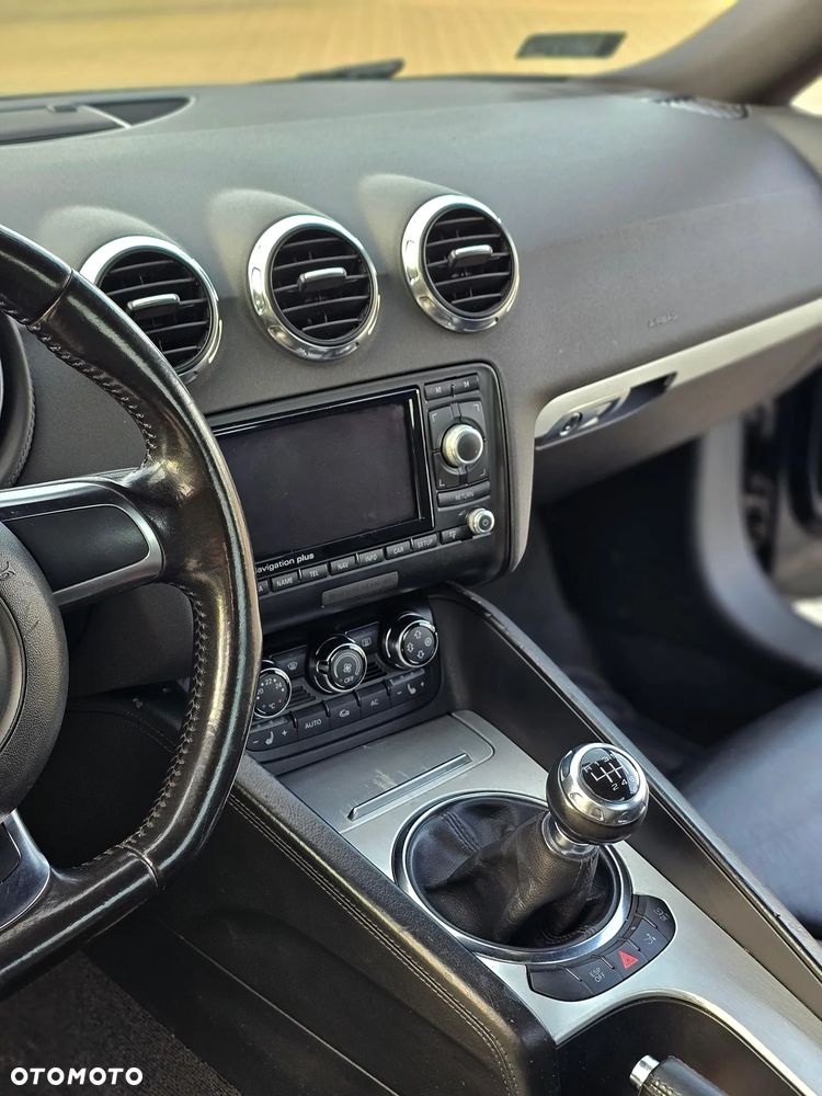Audi TT Coupé - 15