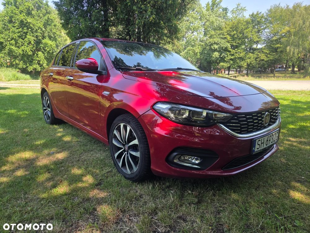 Fiat Tipo 1.4 16V Lounge EU6d - 2
