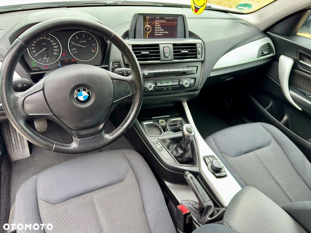 BMW Seria 1 116d - 17