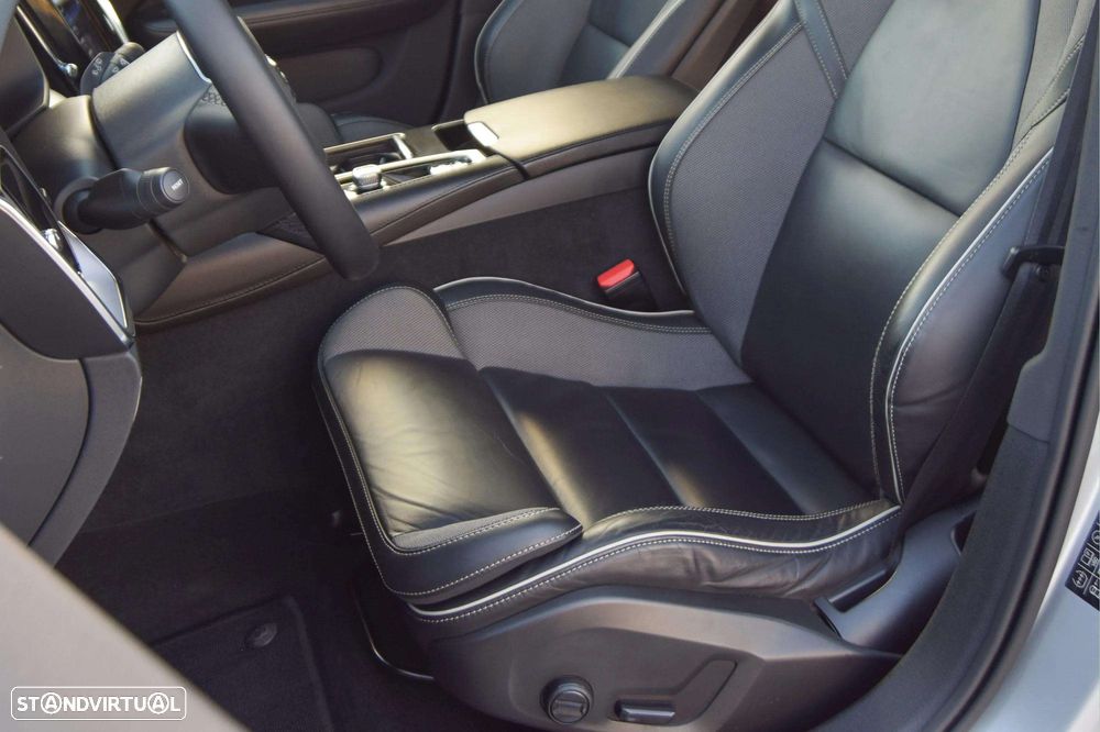 Volvo V60 2.0 T6 AWD TE Inscription Expression - 15