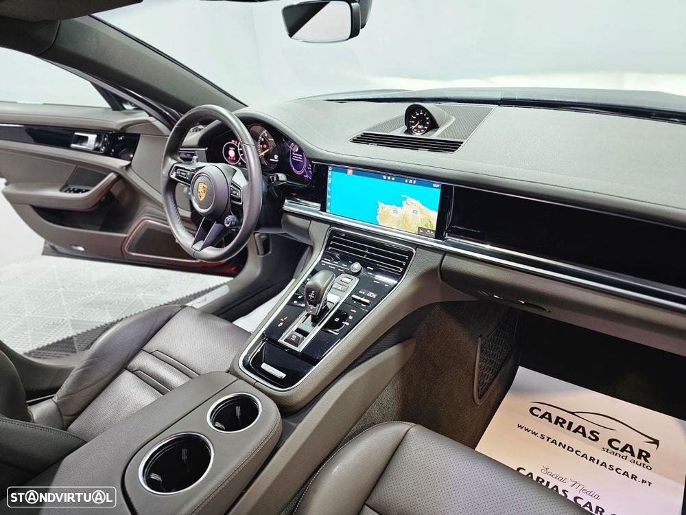 Porsche Panamera 4 E-Hybrid - 21