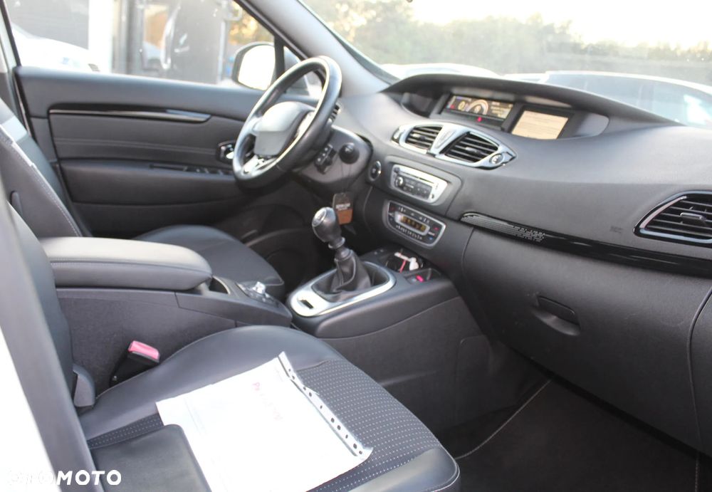 Renault Scenic Xmod 1.2 TCE Energy Bose Edition - 32