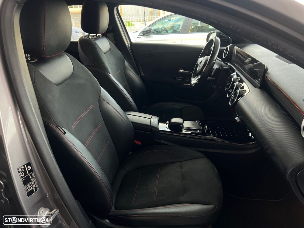Mercedes-Benz A 250 Limousine e AMG Line - 22