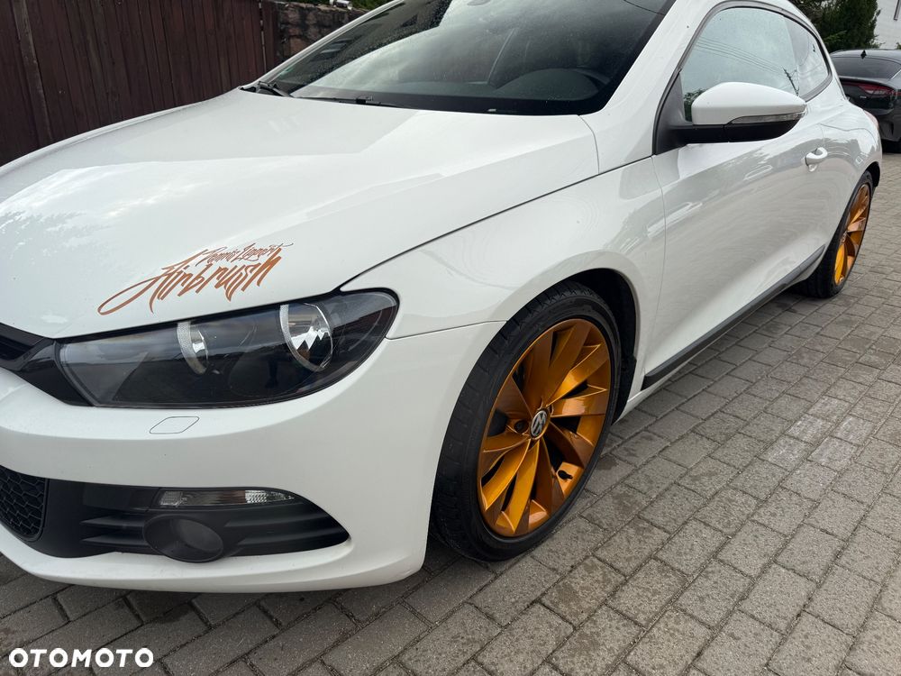 Volkswagen Scirocco 2.0 TDI Blue Motion Technologie Edition - 8