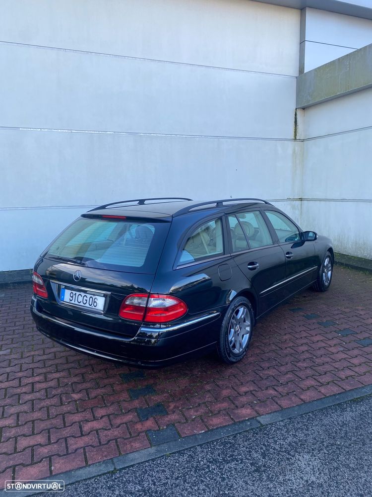 Mercedes-Benz E 220 - 54