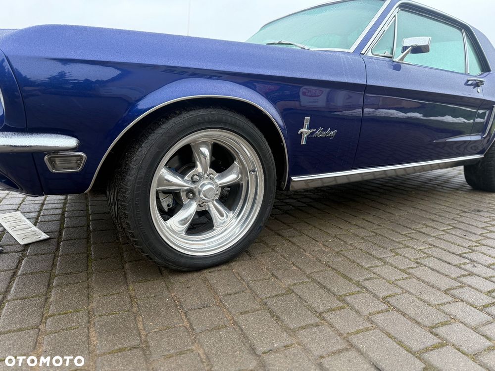 Ford Mustang - 19