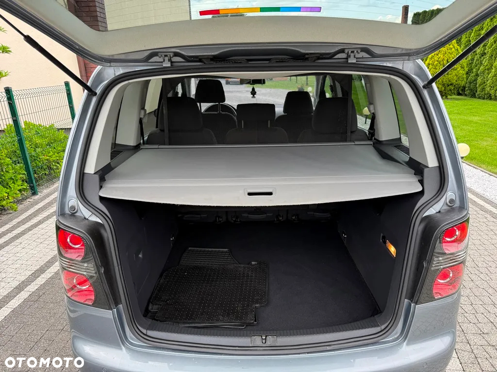 Volkswagen Touran 1.4 TSI Comfortline - 15